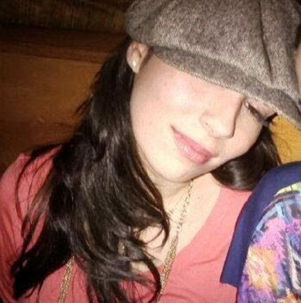 Meet your Posher, Nicole